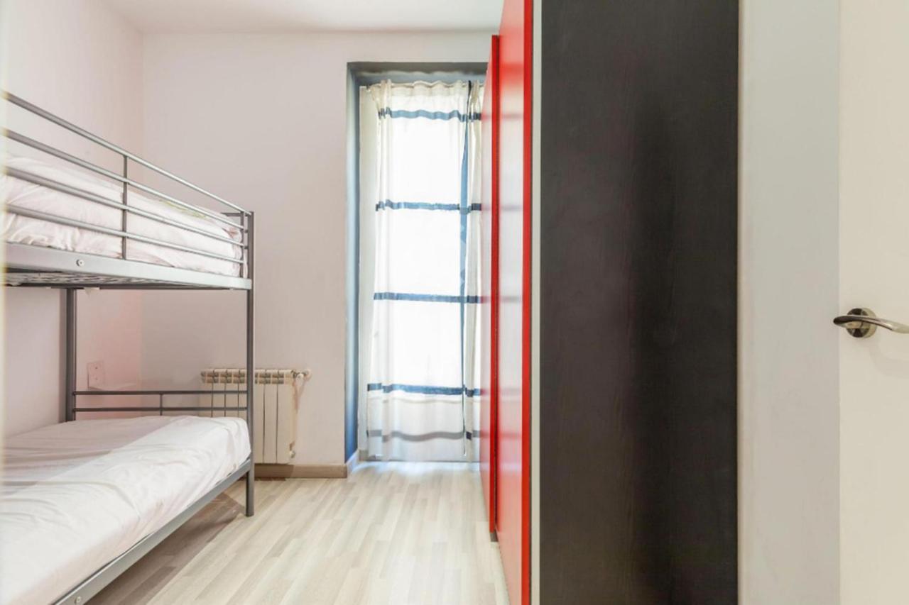 Spacious Flat Puerta Del Sol Madrid Exterior photo